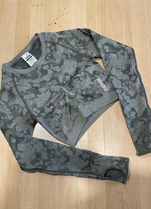 Gymshark спортивний кроп топ в розмірі xs