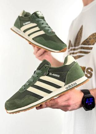 Мужские кроссовки
adidas cl moss beige