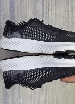 Кроссовки under armour 4