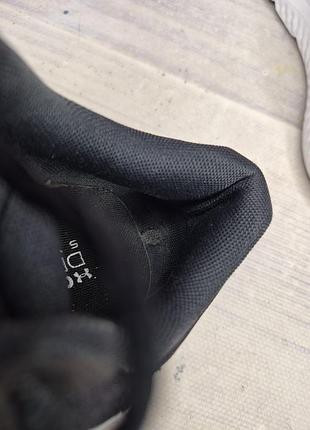 Кроссовки under armour 10