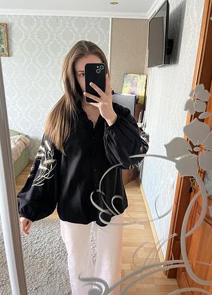 Сорочка з вишитими колосками