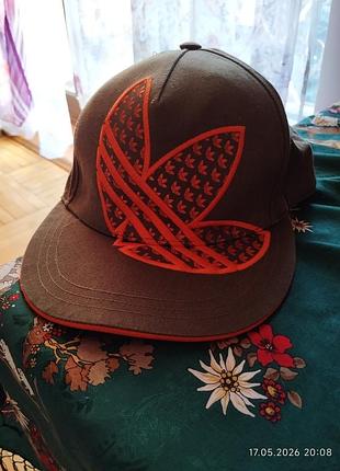 Бейсболка adidas