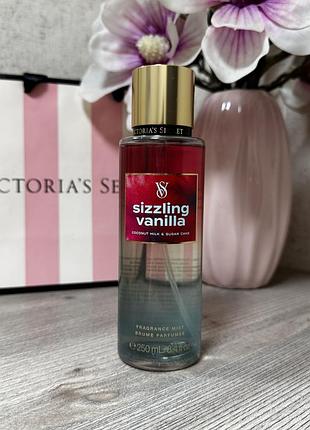Парфумований зволожуючий спрей victorias secret sizzling vanilla