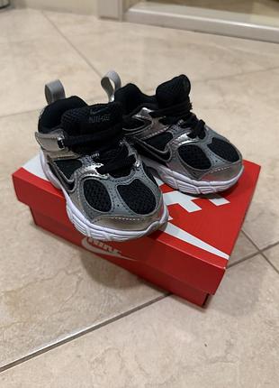 Детские кроссовки nike