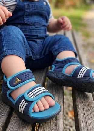 Босоножки adidas для мальчика