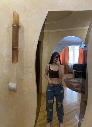 Джинси mom fit pretty little thing