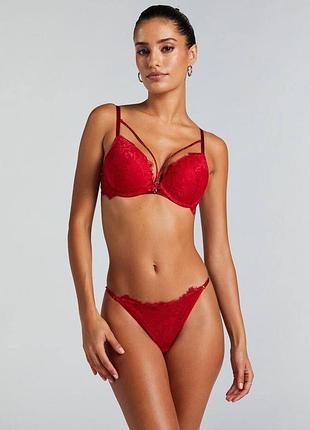 Бюстик женский красный пуш ап hunkemoller.