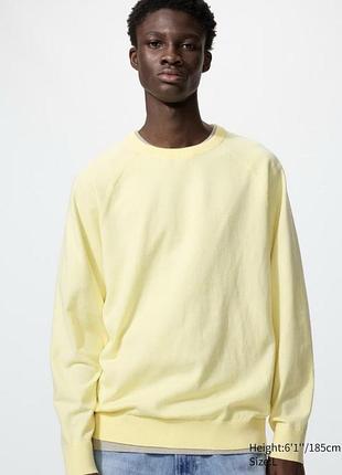 Светр uniqlo жовтий washable cotton crew neck jumper