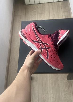 Кросівки asics