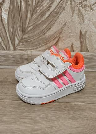 Кроссовки adidas оригинальные