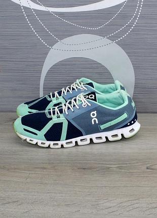 Кроссовки on-running