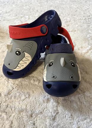 Skechers крокси 29