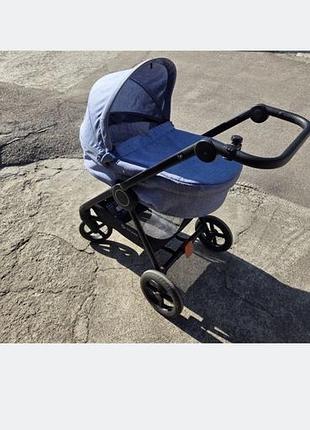 Продам коляску 3 в 1 stokke beat.  коляска в хорошому стані. у комплекті люлька для новонародженого, прогулянковий блок і автокрісло.