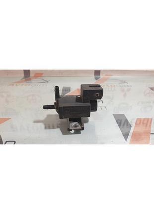Клапан соленоид регулировки заслонки egr 258600r010 lexus is 2005-2013