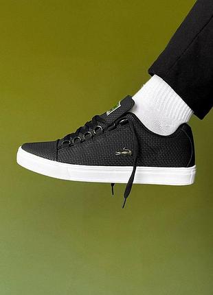 Lacoste 8