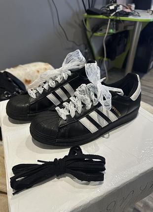 Кроссовки adidas superstar
