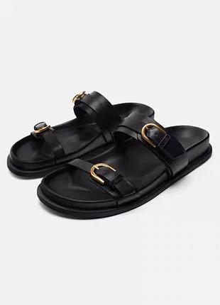 Шльопанці zara