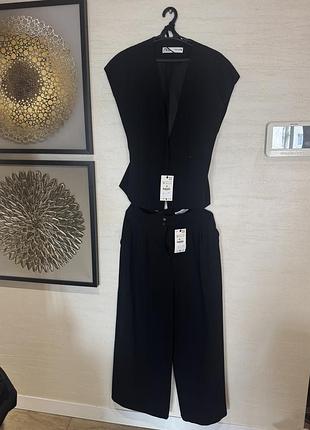 Костюм новий zara
