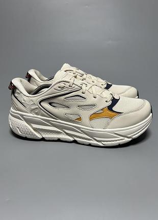 Чоловічі шкіряні кросівки для комфортної ходьби та бігу hoka one one clifton l athletics 1160050 ost