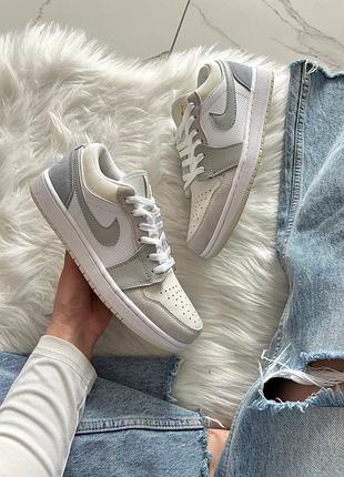 Стильные женские кроссовки jordan 1 low paris