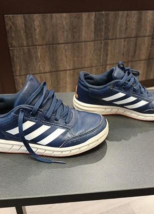Детские кроссовки adidas