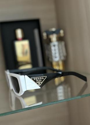 Сонцезахисні окуляри prada symbole pr 09zs