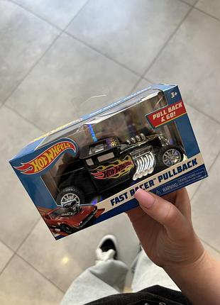 Машина hot wheels 2