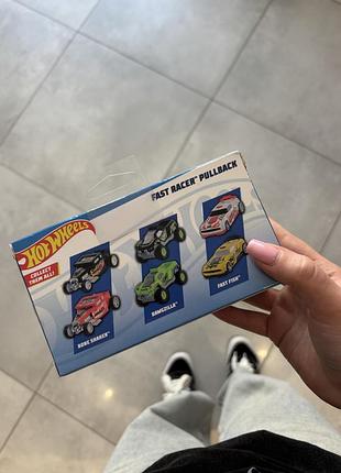 Машина hot wheels 4