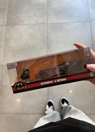 Машина batmobile&batman
