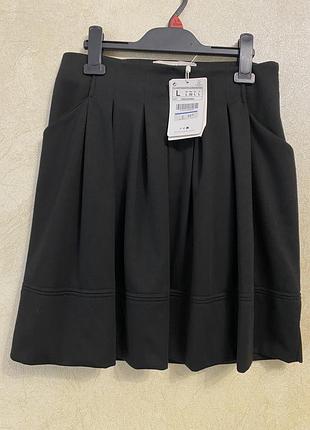 Нова спідниця від zara, l