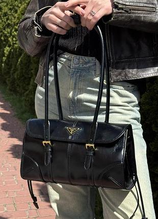 Prada medium leather shoulder black/gold 3