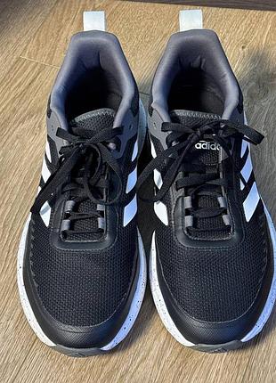 Спортивные кроссовки adidas trainer v размер 43