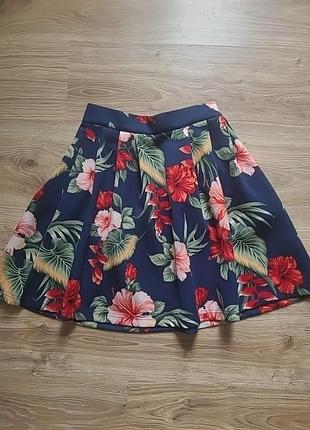 Пишна юбка