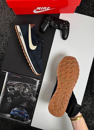 Nike md runner 2 dark navy beige 4
