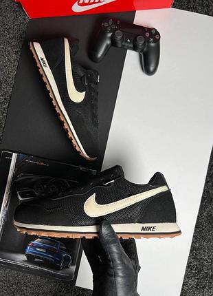 Nike md runner 2 black beige 5