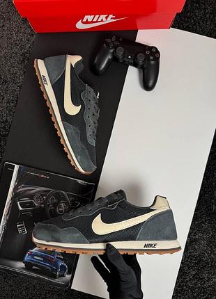 Nike md runner 2 dark grey beige 5