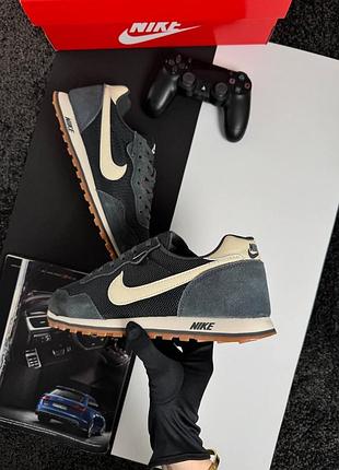 Nike md runner 2 dark grey beige 6
