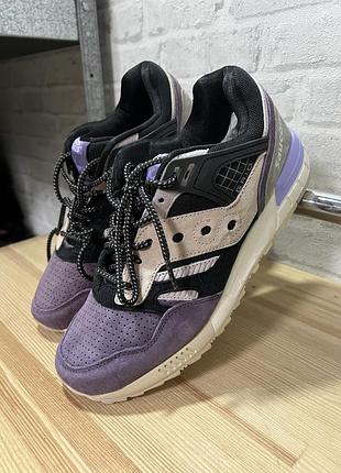 Кросівки saucony 41 (26см)