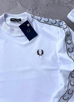 Свитшот fred perry 4