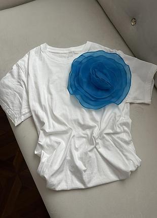 Накладна квітка