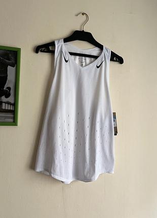Новая женская майка для бега nike aeroswift swift sportwear