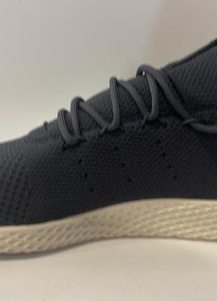 Adidas кросівки 3