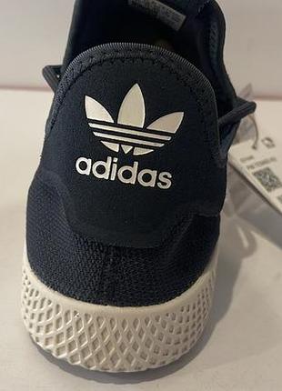 Adidas кросівки 5