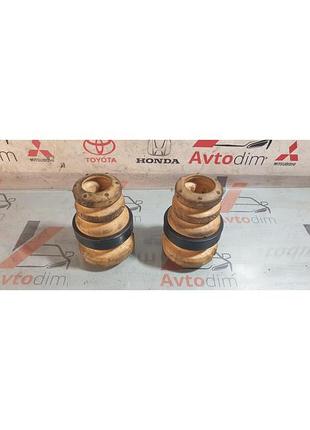 Отбойник переднего амортизатора 4833142080 toyota rav 4 12-15 дизель