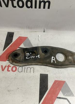 Стойка передней балки правая 50230smge00 honda civic ufo 3d