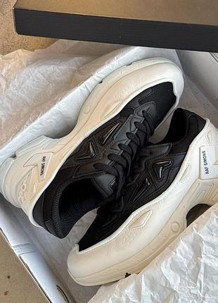 Raf simons pharaxus white black 3