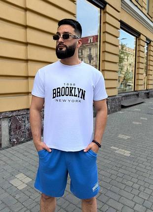 Костюм футболка і шорти для чоловіків