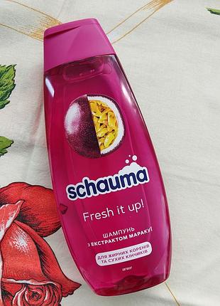 Шампунь schauma fresh it up! для жирних коренів та сухих кінчиків, з екстрактом маракуї, 400 мл