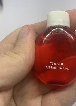 Eau dynamisante clarins 4