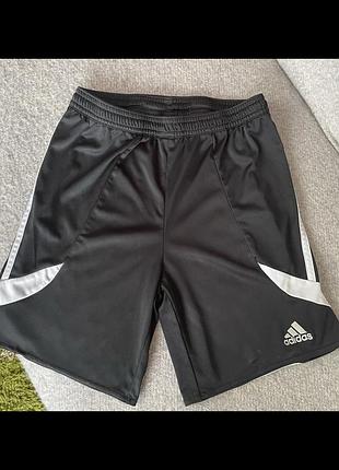 Спортивні  шорти adidas (оригінал)12 років